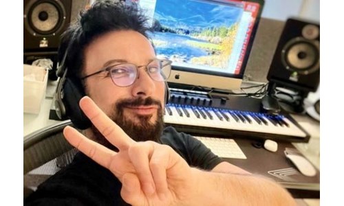 TARKAN'DAN YENİ ŞARKI GELİYOR